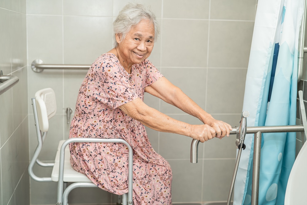 Common Mobility Issues Can Make Bathrooms Unsafe for Seniors