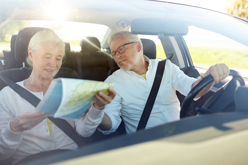 4 Travel Precautions for Seniors to Have Autumn Adventures